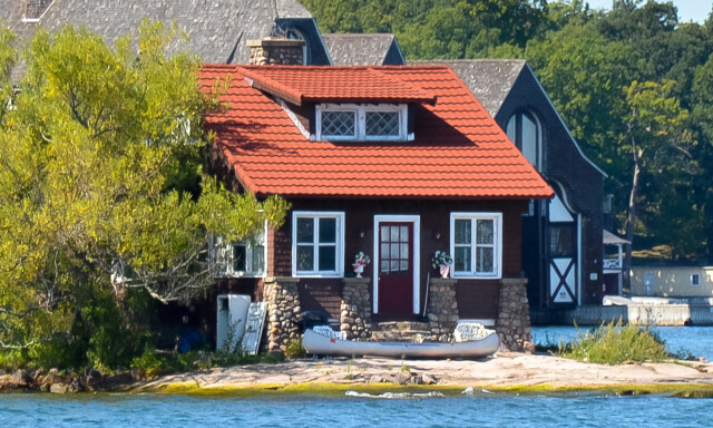 image: Går du et skritt feil her, risikerer du å måtte legge på svøm